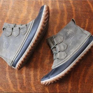 Sorel Out N About Leather Duck Boots